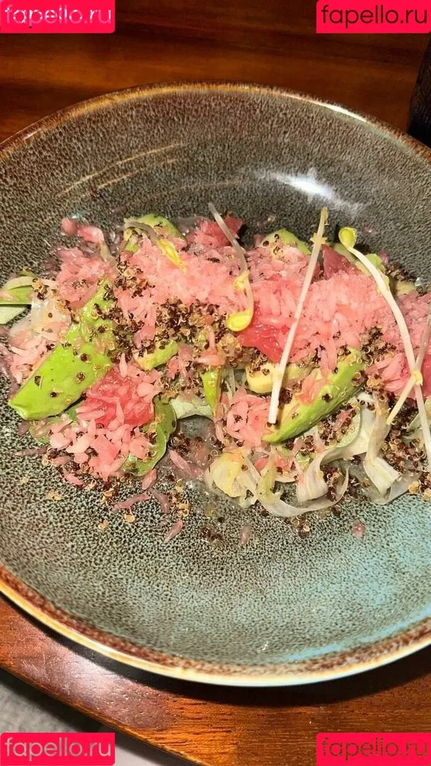 YourSmallDoll / yourteeendoll Onlyfans Photo Gallery 