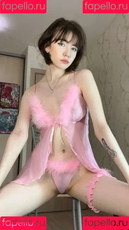 YourSmallDoll / yourteeendoll Onlyfans Photo Gallery 