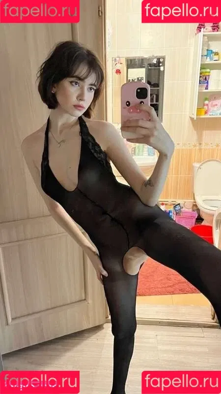 YourSmallDoll / yourteeendoll Onlyfans Photo Gallery 