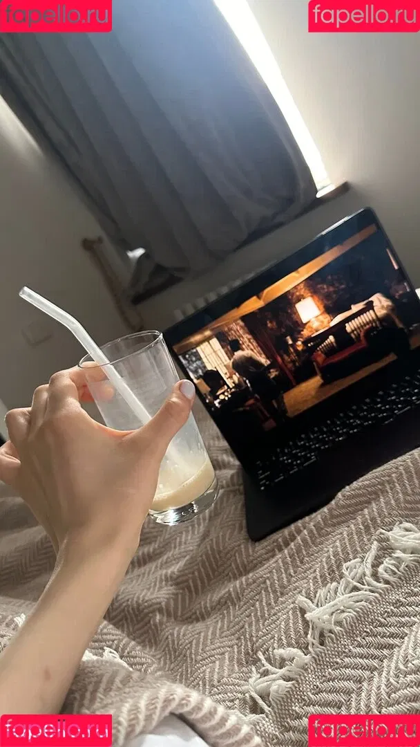 YourSmallDoll / yourteeendoll Onlyfans Photo Gallery 