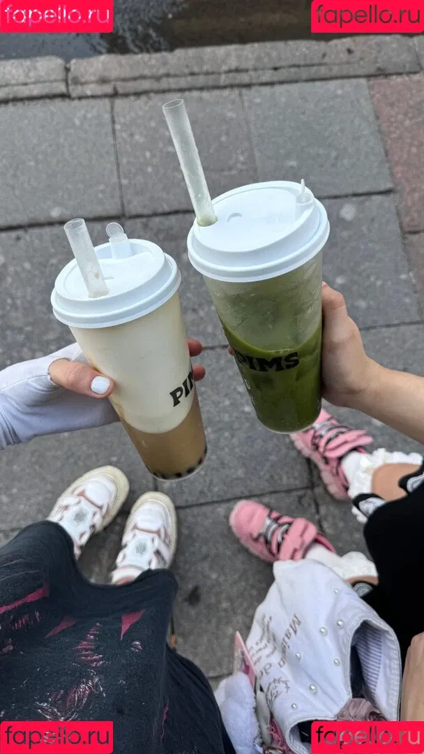 YourSmallDoll / yourteeendoll Onlyfans Photo Gallery 