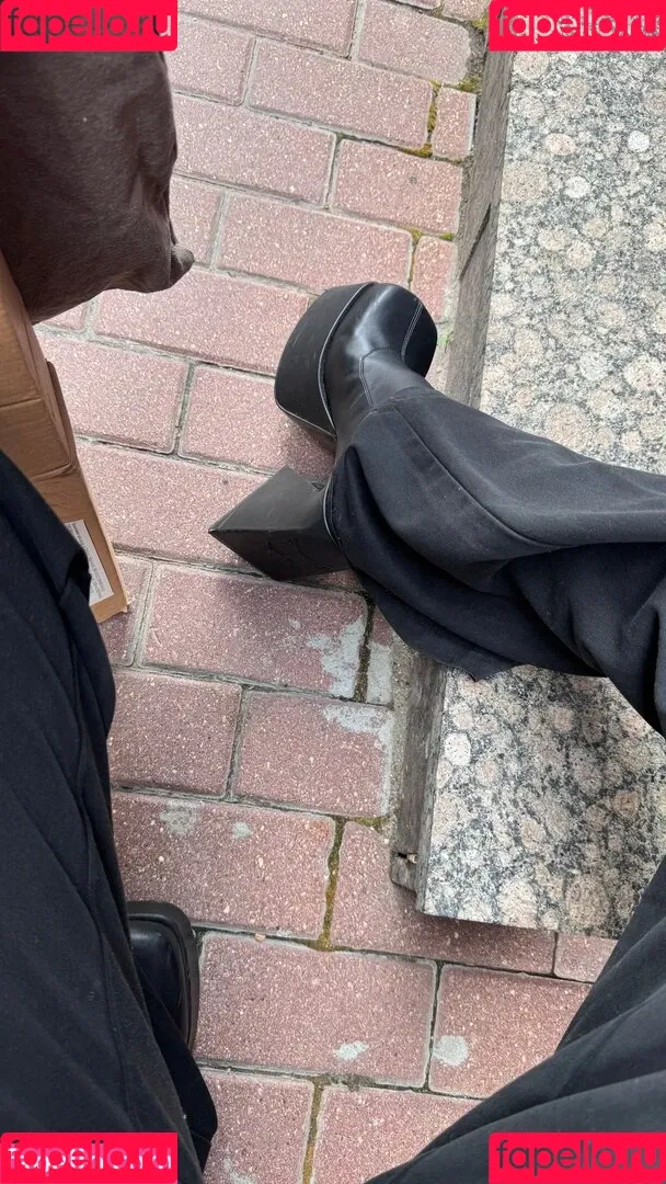 YourSmallDoll / yourteeendoll Onlyfans Photo Gallery 