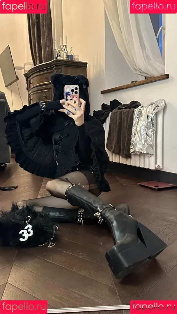 YourSmallDoll / yourteeendoll Onlyfans Photo Gallery 