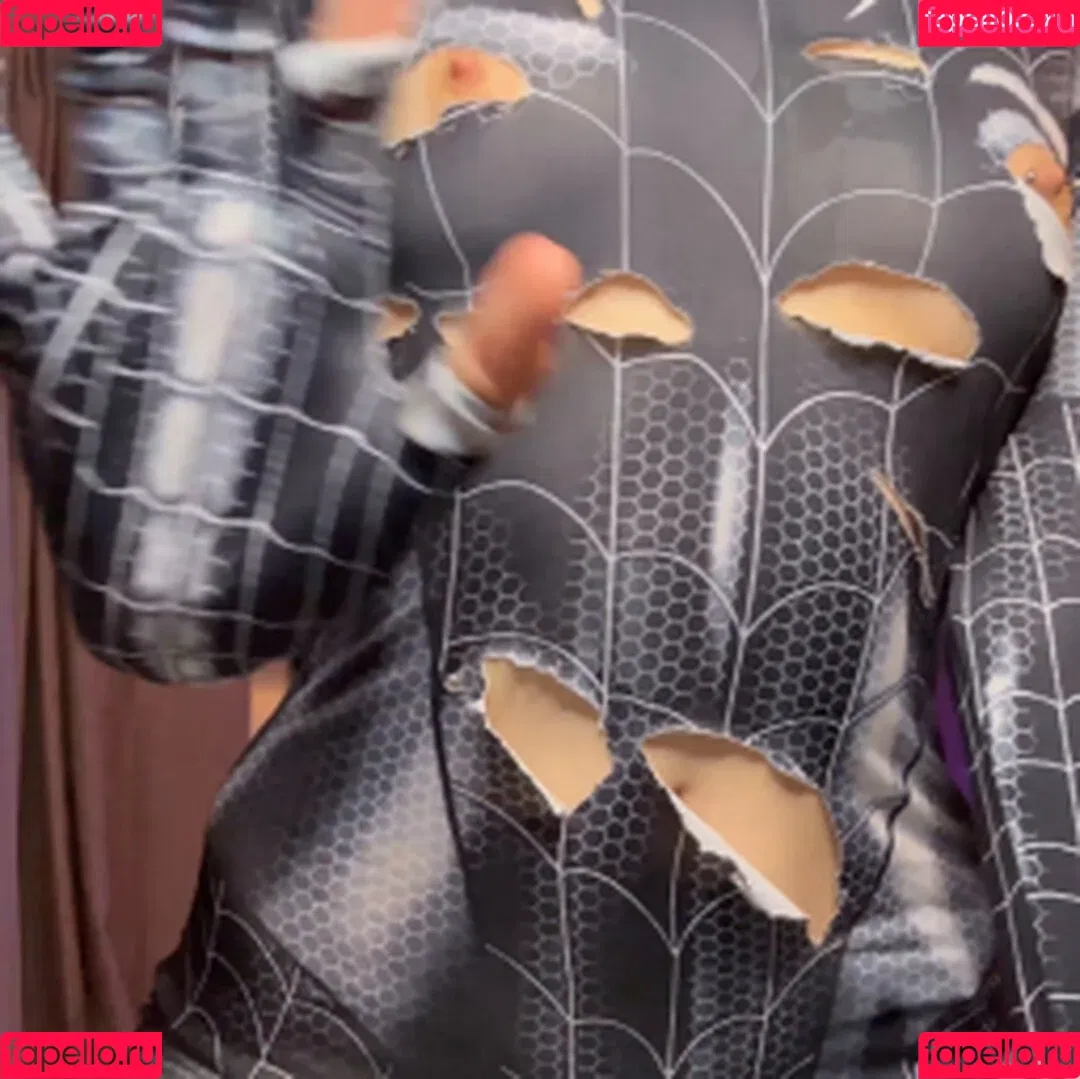 YourSmallDoll / yourteeendoll Onlyfans Photo Gallery 