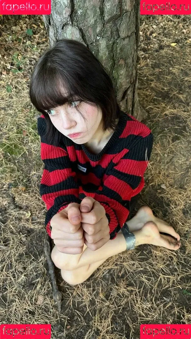 YourSmallDoll / yourteeendoll Onlyfans Photo Gallery 