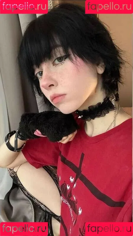 YourSmallDoll / yourteeendoll Onlyfans Photo Gallery 