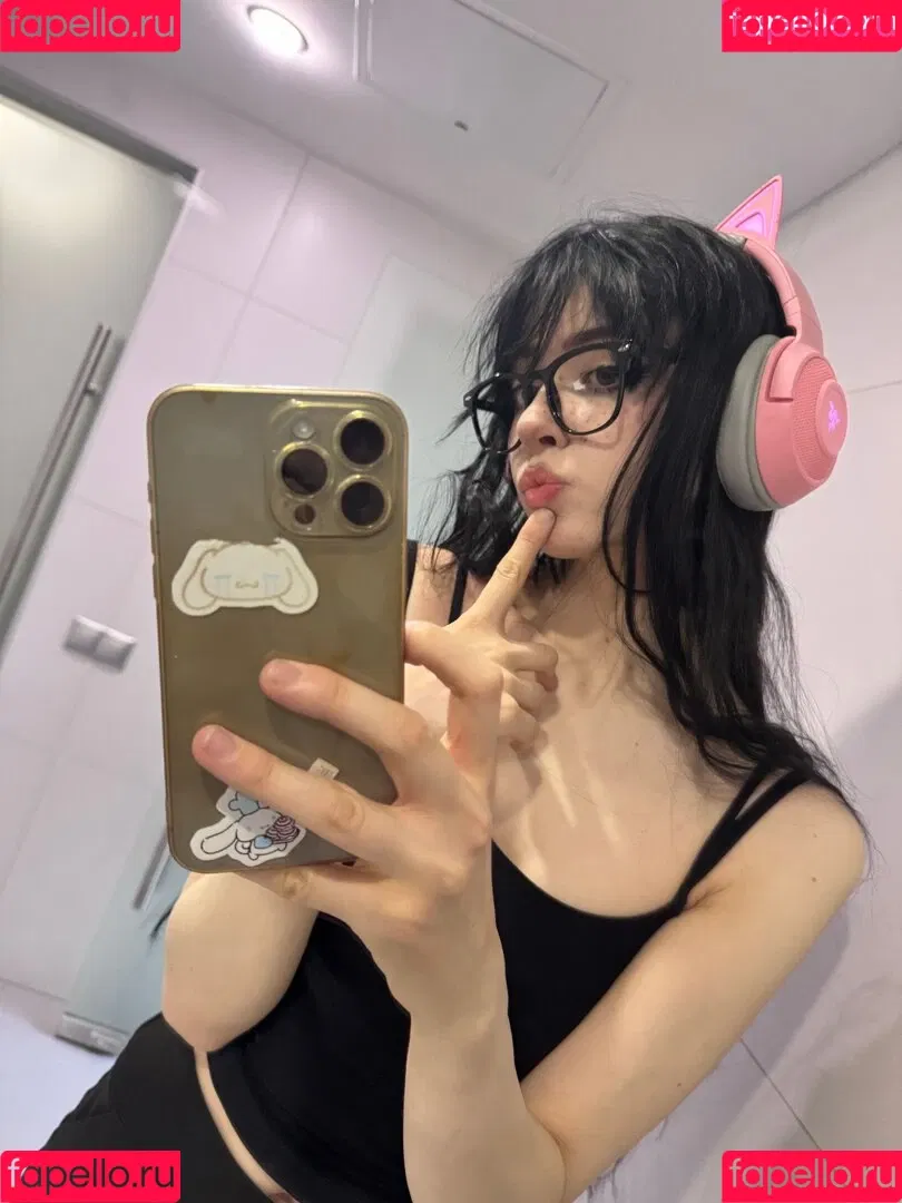 YourSmallDoll / yourteeendoll Onlyfans Photo Gallery 