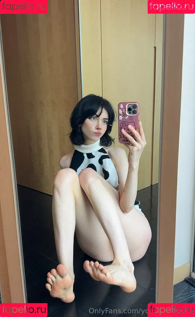 YourSmallDoll / yourteeendoll Onlyfans Photo Gallery 