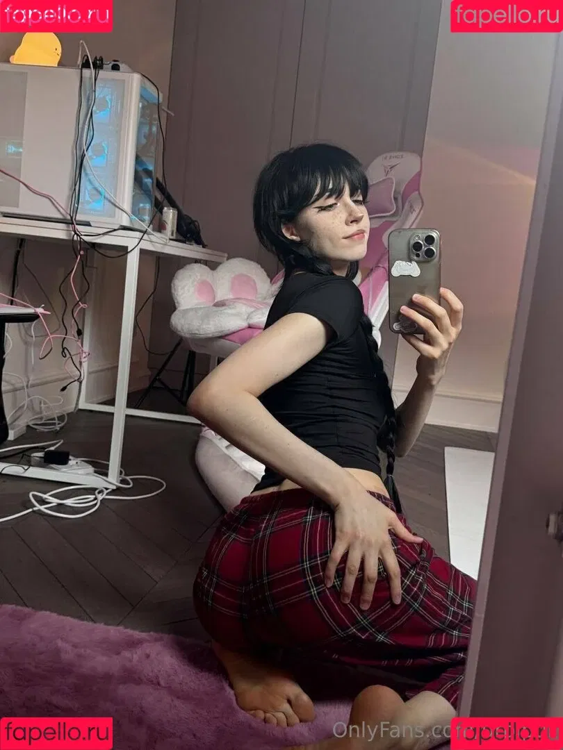 YourSmallDoll / yourteeendoll Onlyfans Photo Gallery 