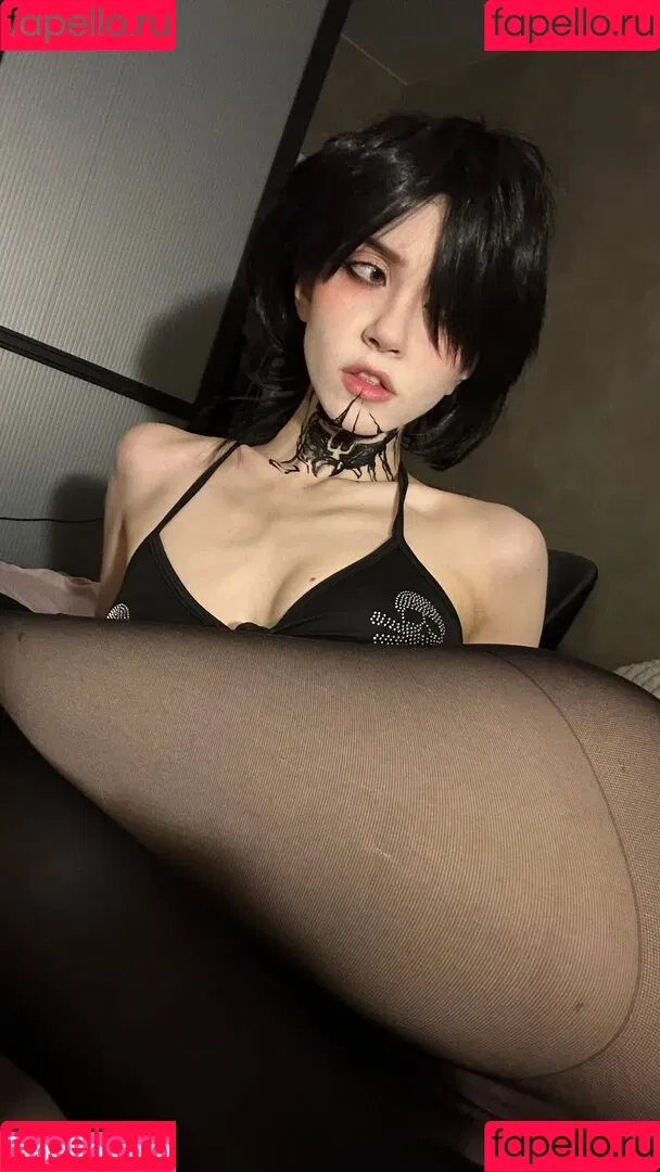 YourSmallDoll / yourteeendoll Onlyfans Photo Gallery 