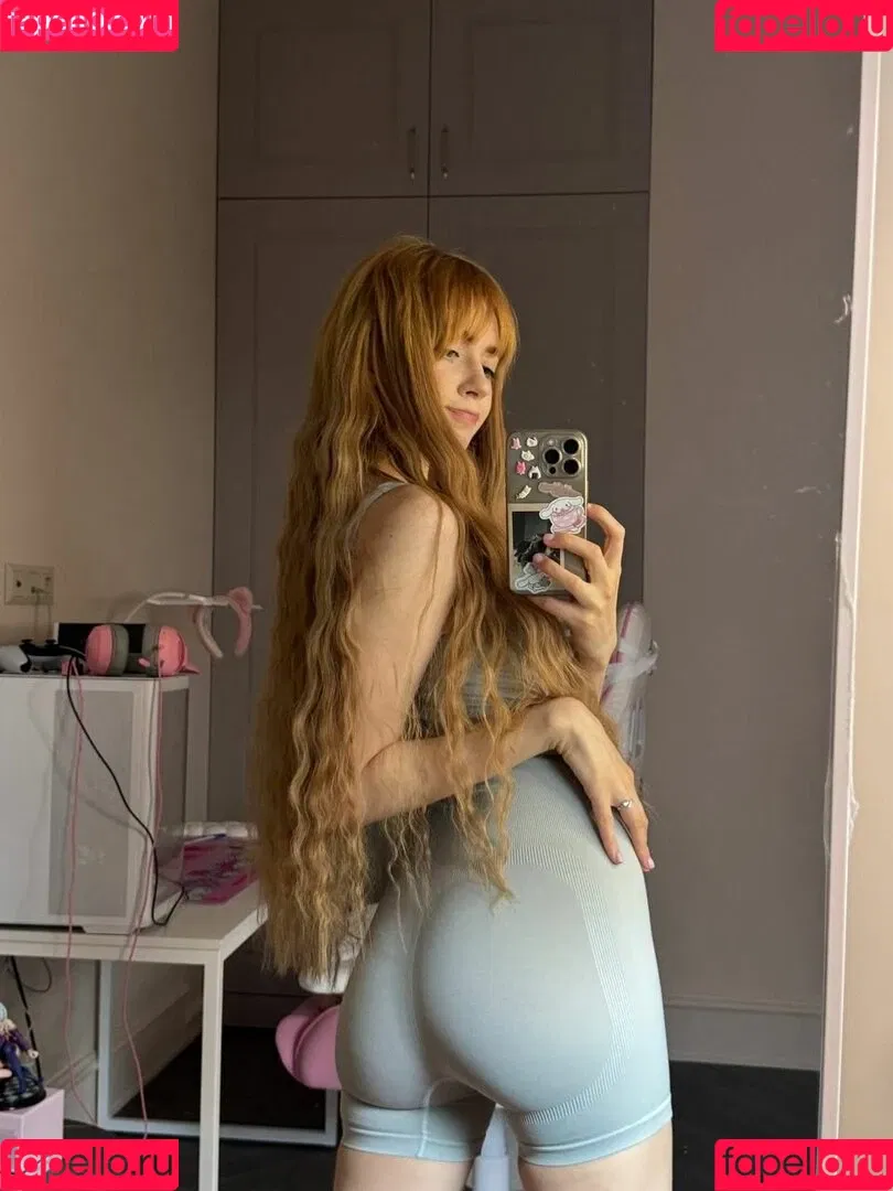 YourSmallDoll / yourteeendoll Onlyfans Photo Gallery 