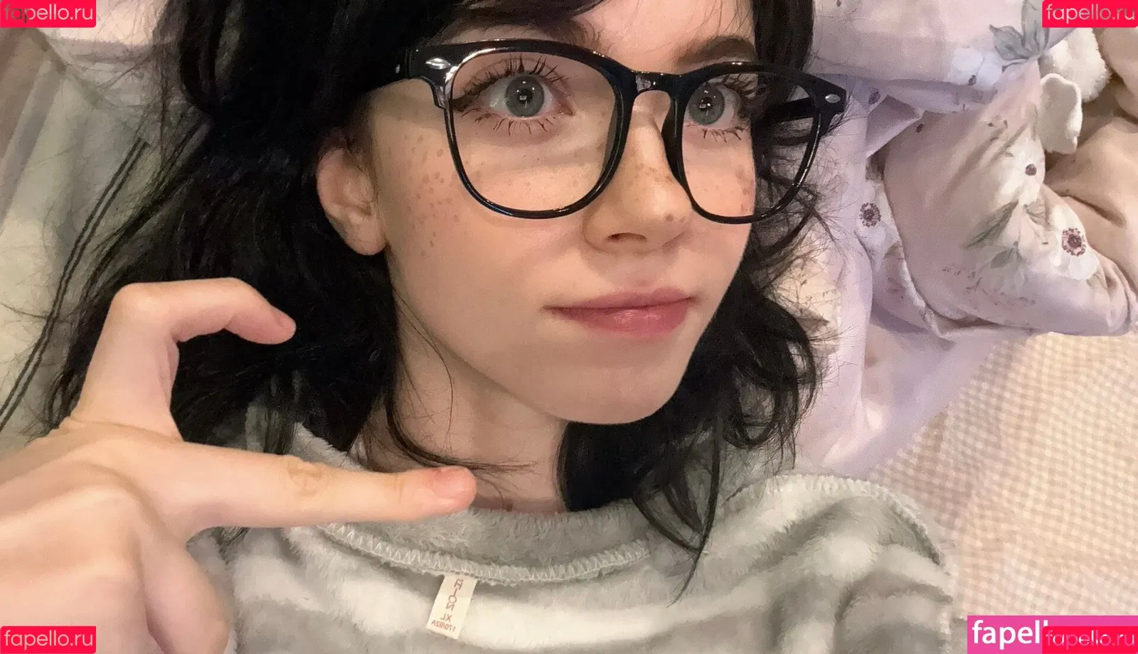 YourSmallDoll / yourteeendoll Onlyfans Photo Gallery 