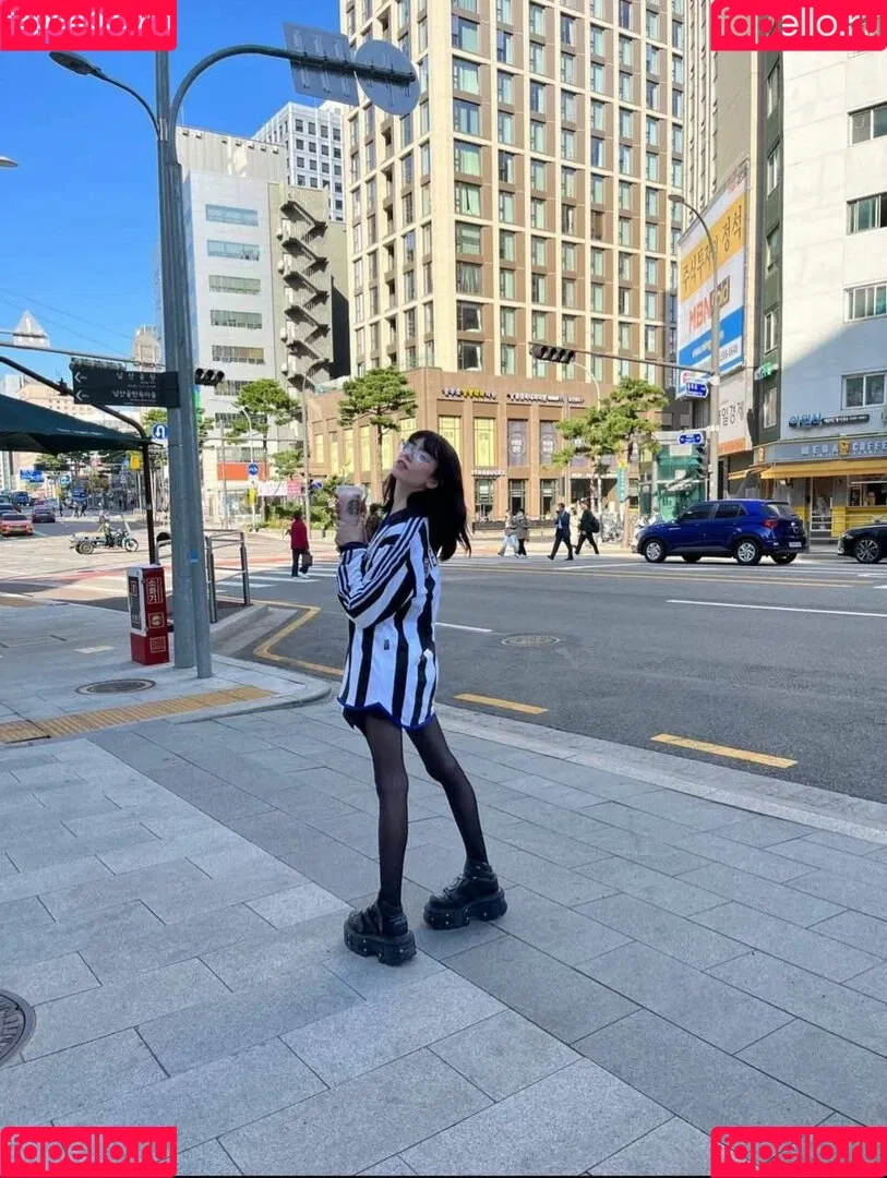 YourSmallDoll / yourteeendoll Onlyfans Photo Gallery 