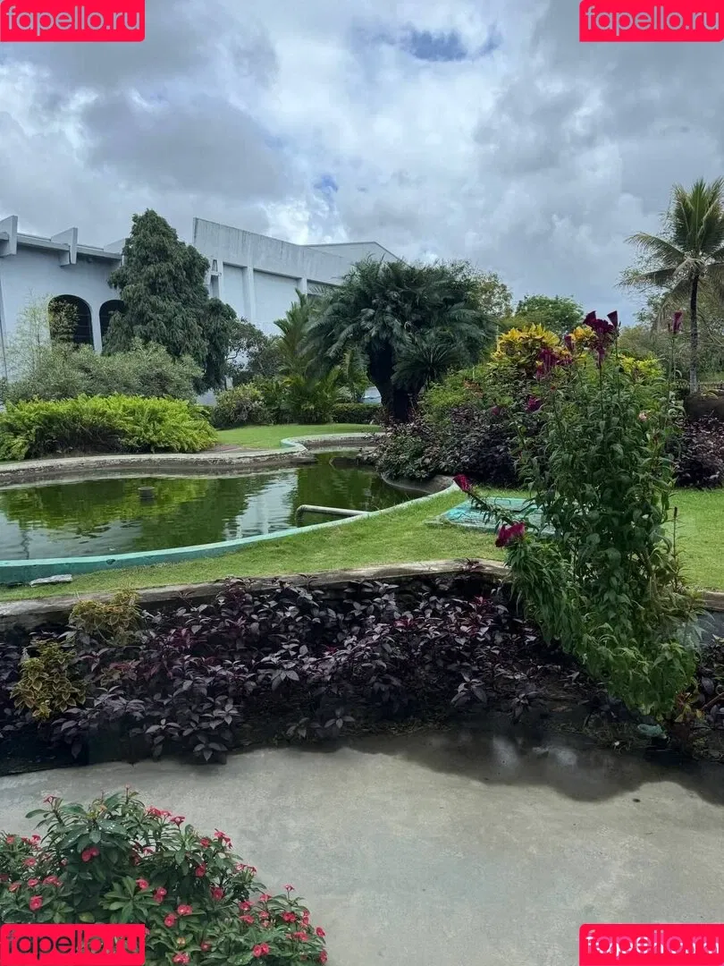 YourSmallDoll / yourteeendoll Onlyfans Photo Gallery 