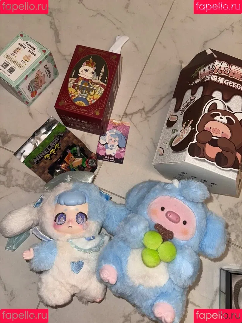 YourSmallDoll / yourteeendoll Onlyfans Photo Gallery 