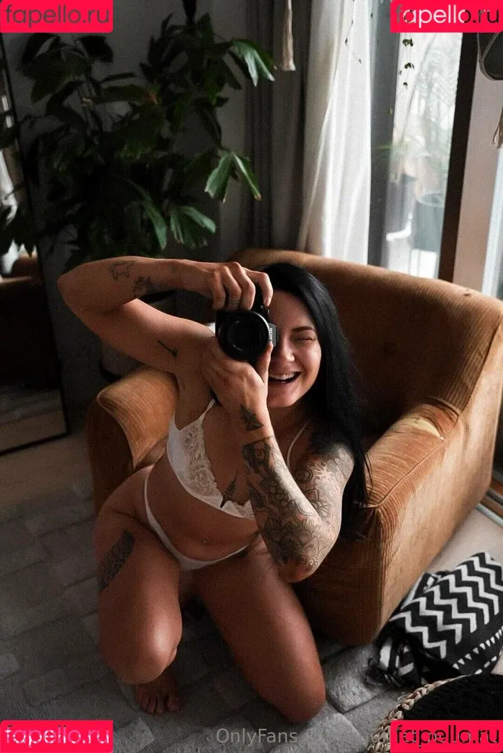 kuumat_puumat Onlyfans Photo Gallery 