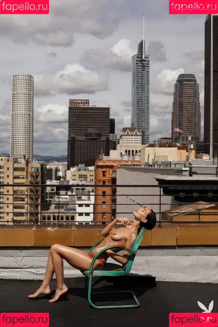 Teela LaRoux / laroux_teela / teelalaroux Onlyfans Photo Gallery 