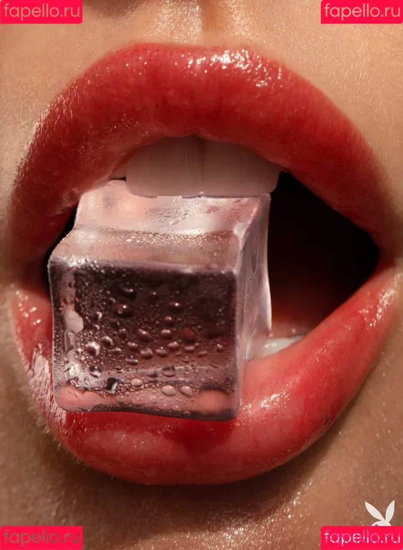 Teela LaRoux / laroux_teela / teelalaroux Onlyfans Photo Gallery 