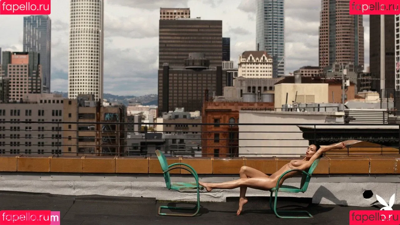 Teela LaRoux / laroux_teela / teelalaroux Onlyfans Photo Gallery 