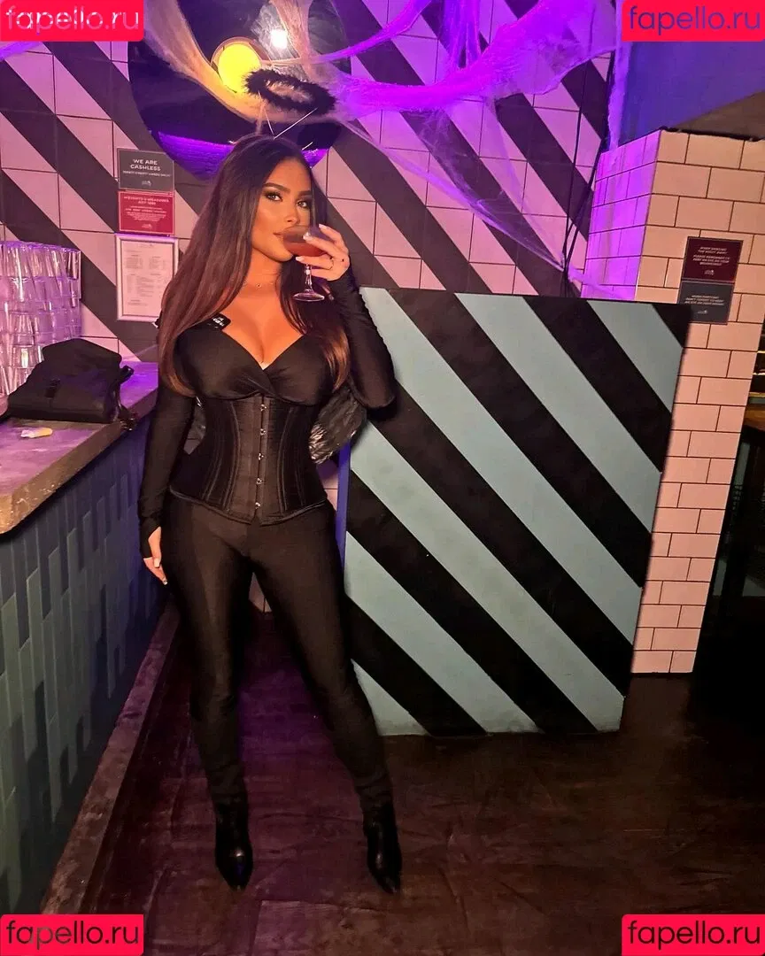 Maddison Maye / maddie.mayee Onlyfans Photo Gallery 