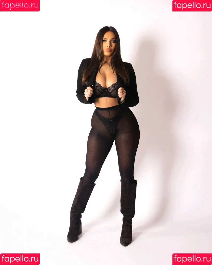 Maddison Maye / maddie.mayee Onlyfans Photo Gallery 