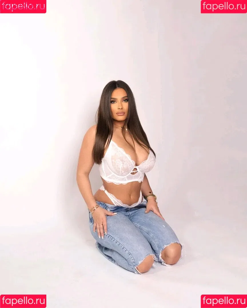 Maddison Maye / maddie.mayee Onlyfans Photo Gallery 