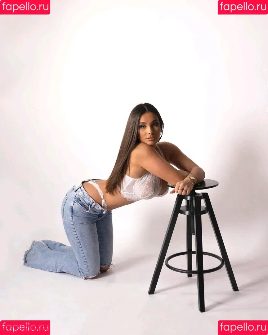 Maddison Maye / maddie.mayee Onlyfans Photo Gallery 