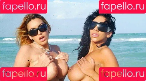 Jennelle Gordon / iamjennellegordon / theorgasmiclife Onlyfans Photo Gallery 