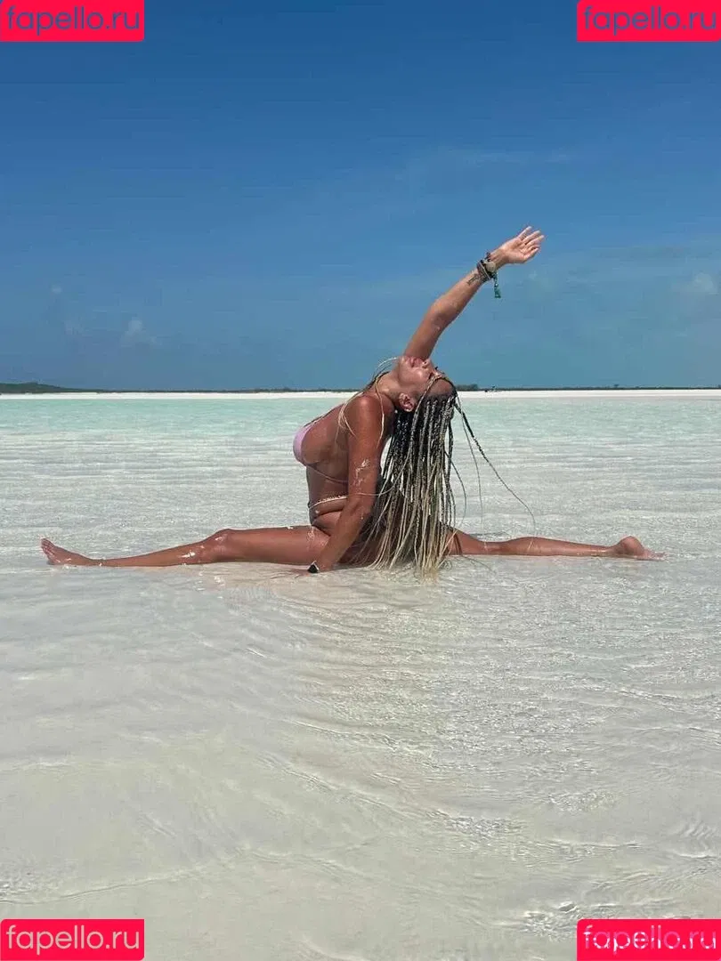 Jennelle Gordon / iamjennellegordon / theorgasmiclife Onlyfans Photo Gallery 