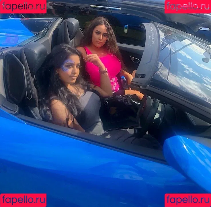 Busty Turkish / Pettiana | Cypriotmami / cypriotmami Onlyfans Photo Gallery 