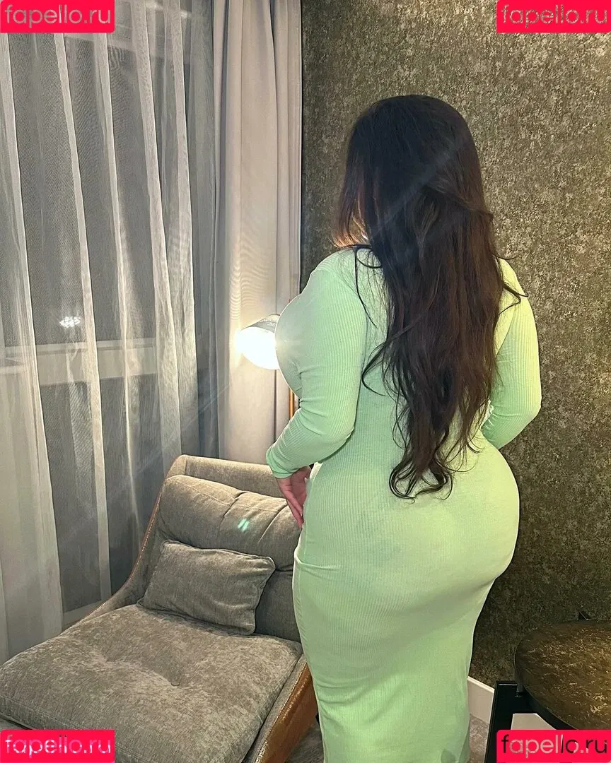 Busty Turkish / Pettiana | Cypriotmami / cypriotmami Onlyfans Photo Gallery 