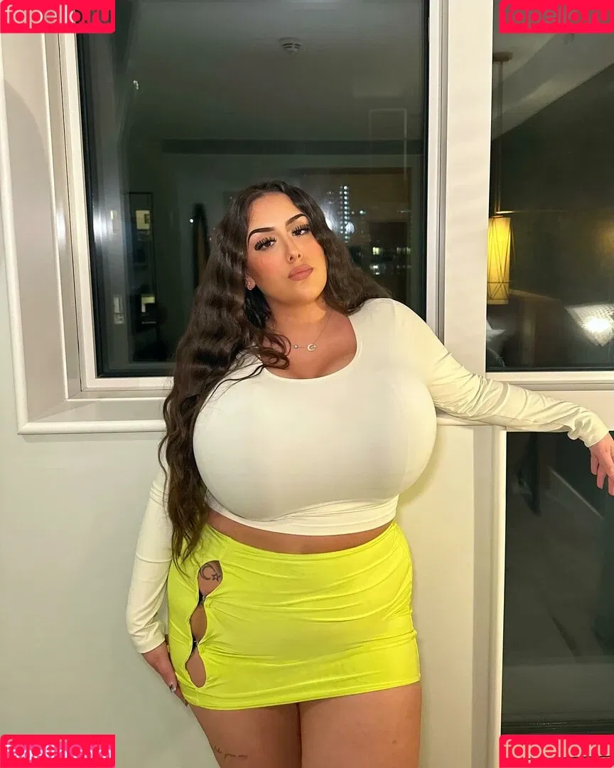 Busty Turkish / Pettiana | Cypriotmami / cypriotmami Onlyfans Photo Gallery 