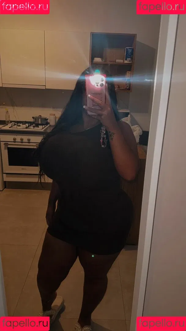 Busty Turkish / Pettiana | Cypriotmami / cypriotmami Onlyfans Photo Gallery 