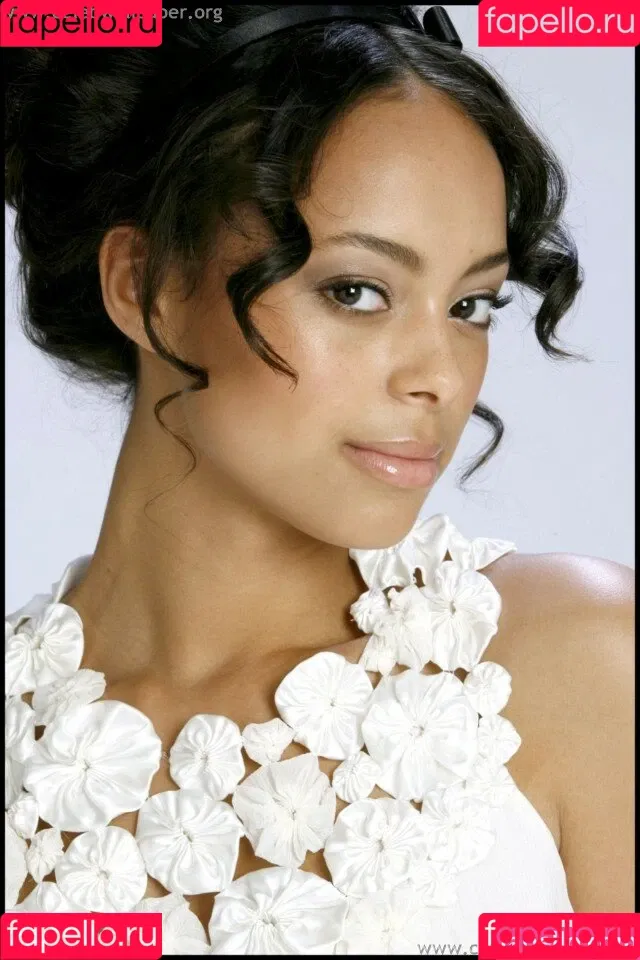 Amber Stevens West / amberonistevenswest / amberstevens Onlyfans Photo Gallery 