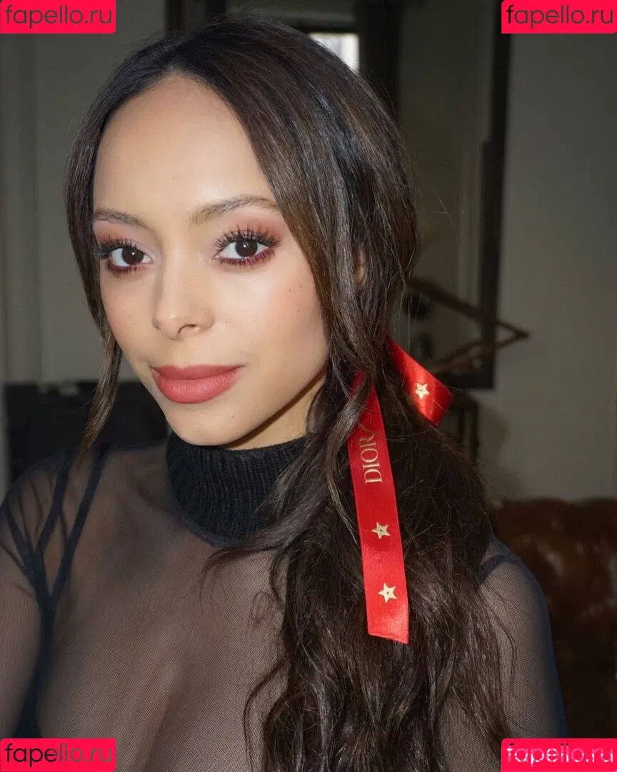 Amber Stevens West / amberonistevenswest / amberstevens Onlyfans Photo Gallery 