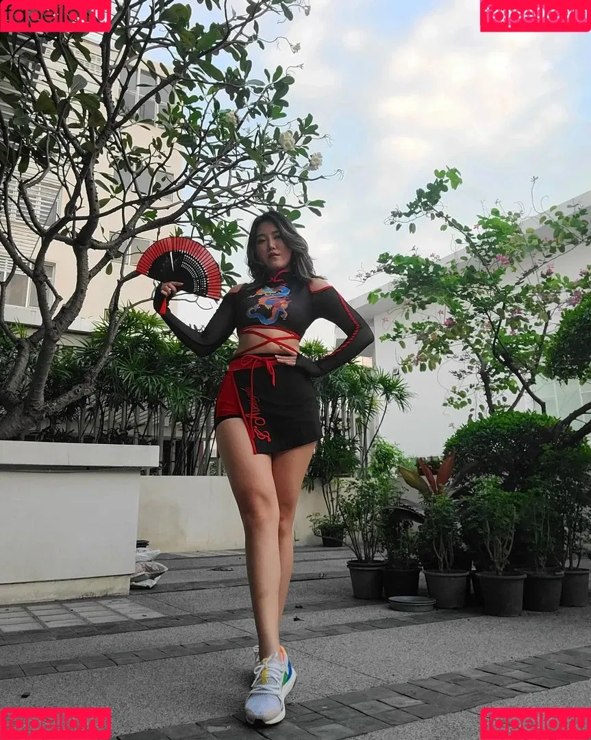 YuggieTV / Yuggie_TV Onlyfans Photo Gallery 