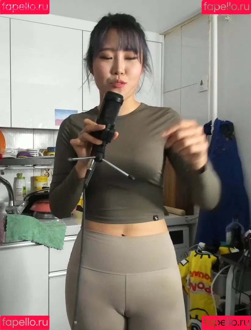 YuggieTV / Yuggie_TV Onlyfans Photo Gallery 