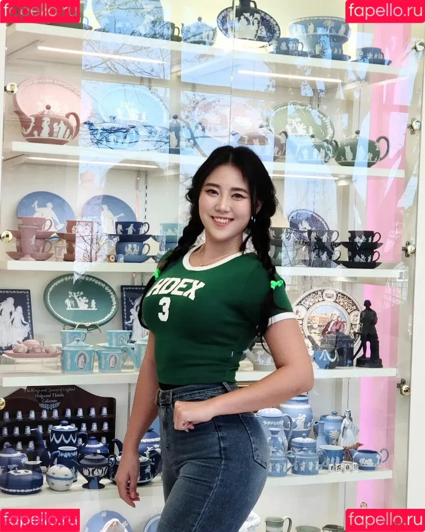 YuggieTV / Yuggie_TV Onlyfans Photo Gallery 