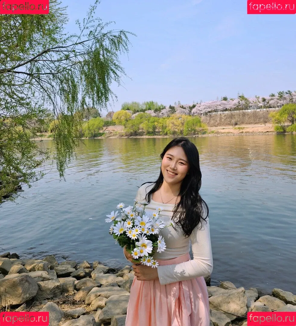 YuggieTV / Yuggie_TV Onlyfans Photo Gallery 