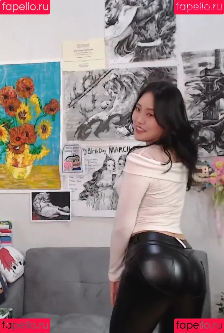 YuggieTV / Yuggie_TV Onlyfans Photo Gallery 