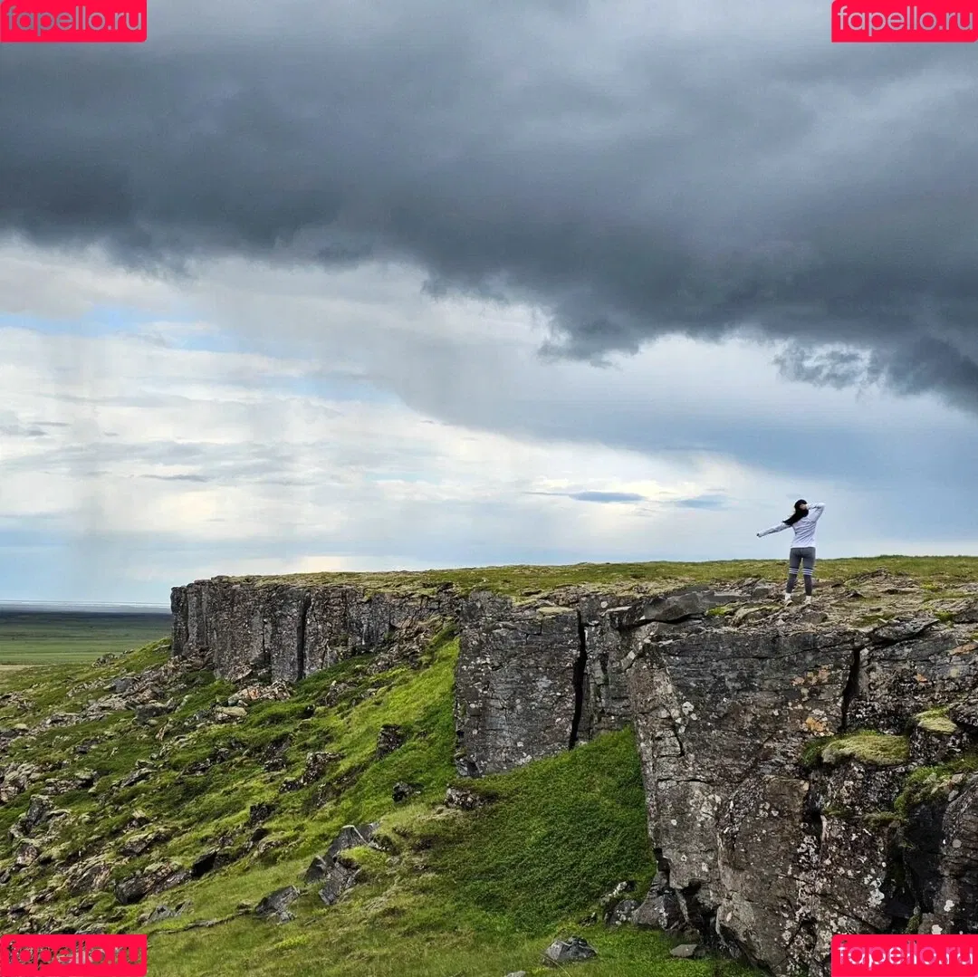 YuggieTV / Yuggie_TV Onlyfans Photo Gallery 