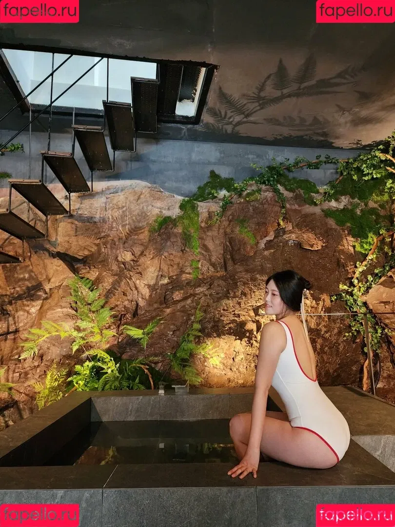 YuggieTV / Yuggie_TV Onlyfans Photo Gallery 