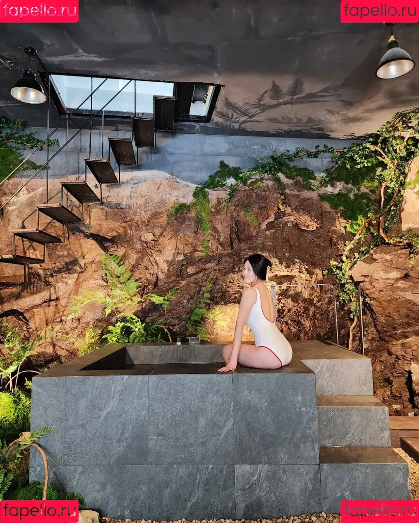 YuggieTV / Yuggie_TV Onlyfans Photo Gallery 