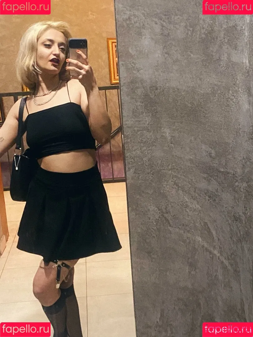 Celine Cinnamon / celinecinnamon Onlyfans Photo Gallery 