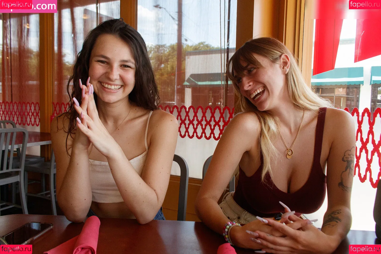 Angel Youngs / angelyoungs83 / angelyoungsxxx Onlyfans Photo Gallery 