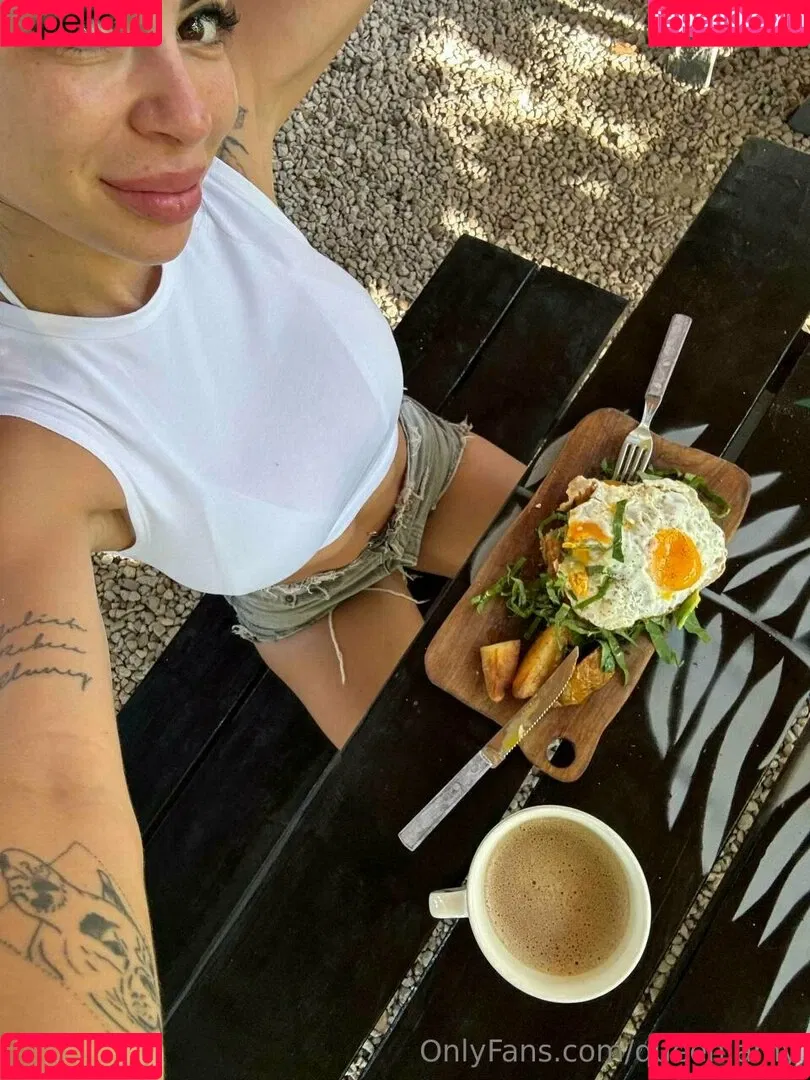 queen.amy / reallest_queen_ami Onlyfans Photo Gallery 