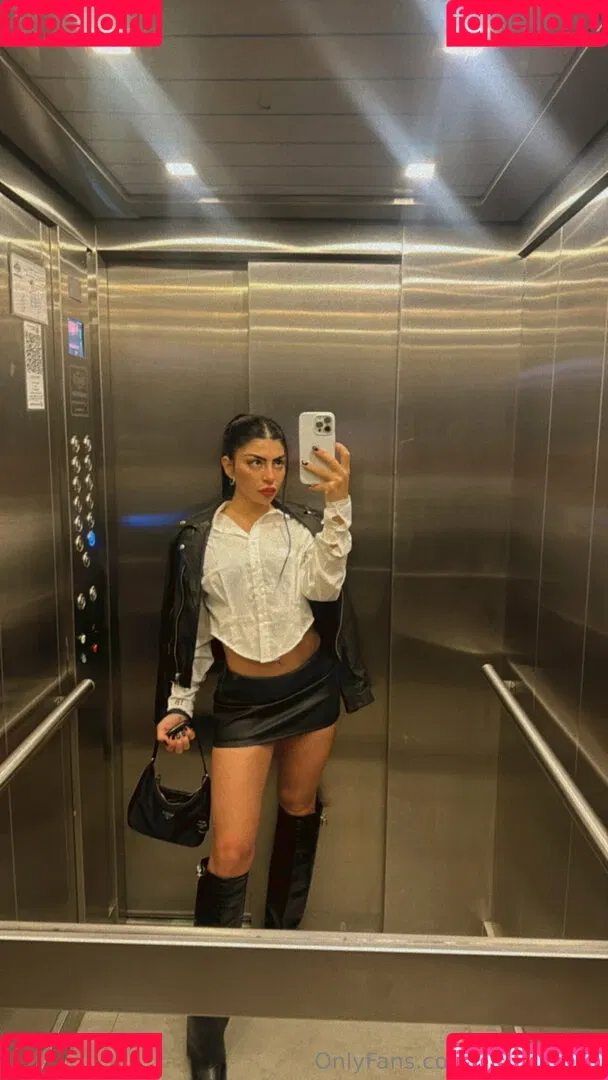 queen.amy / reallest_queen_ami Onlyfans Photo Gallery 