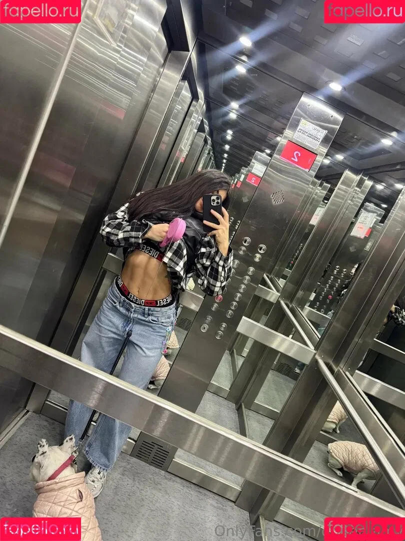 queen.amy / reallest_queen_ami Onlyfans Photo Gallery 