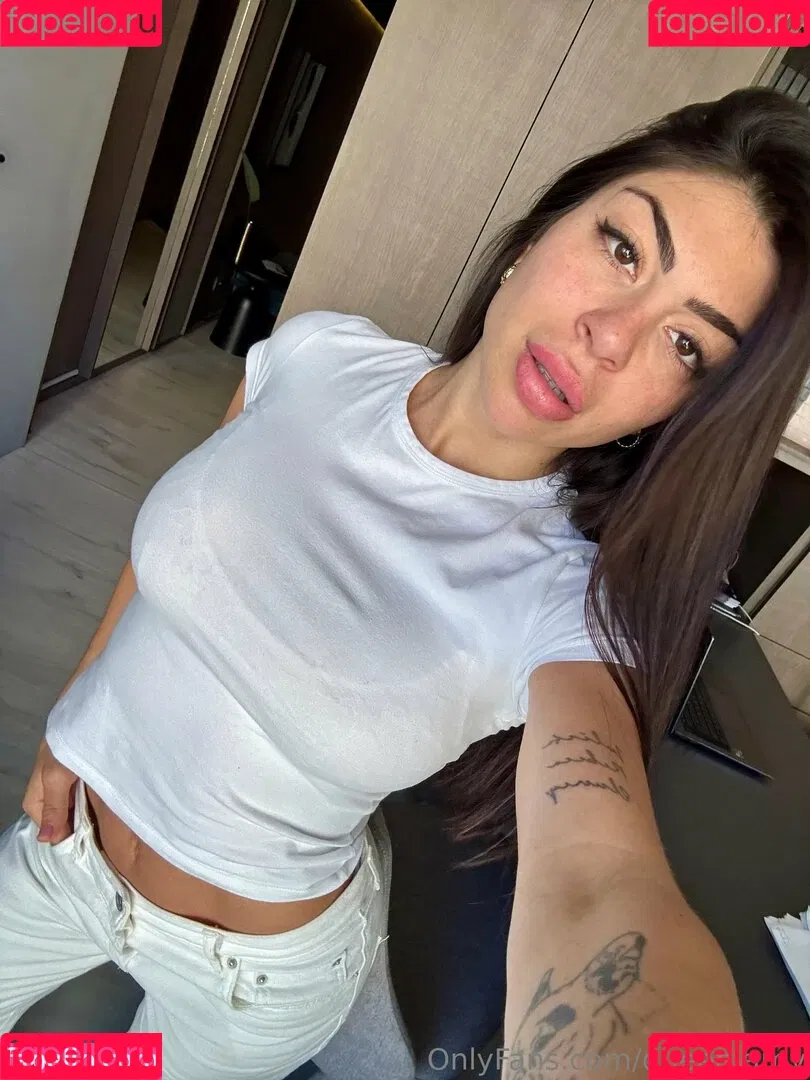 queen.amy / reallest_queen_ami Onlyfans Photo Gallery 