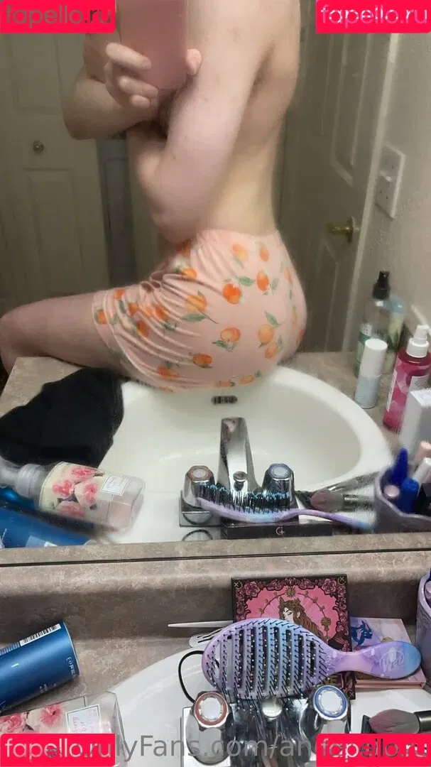 angel.dom / angeldom_ Onlyfans Photo Gallery 